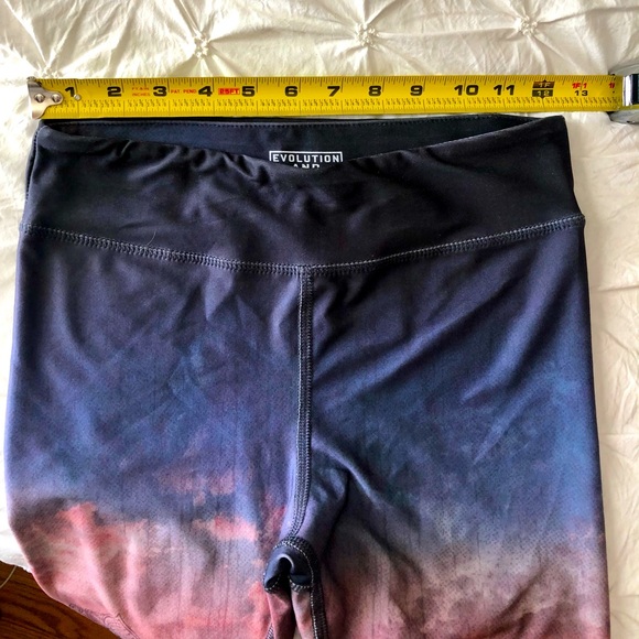 Evolution And Creation Active Leggings - Picture 7 of 9